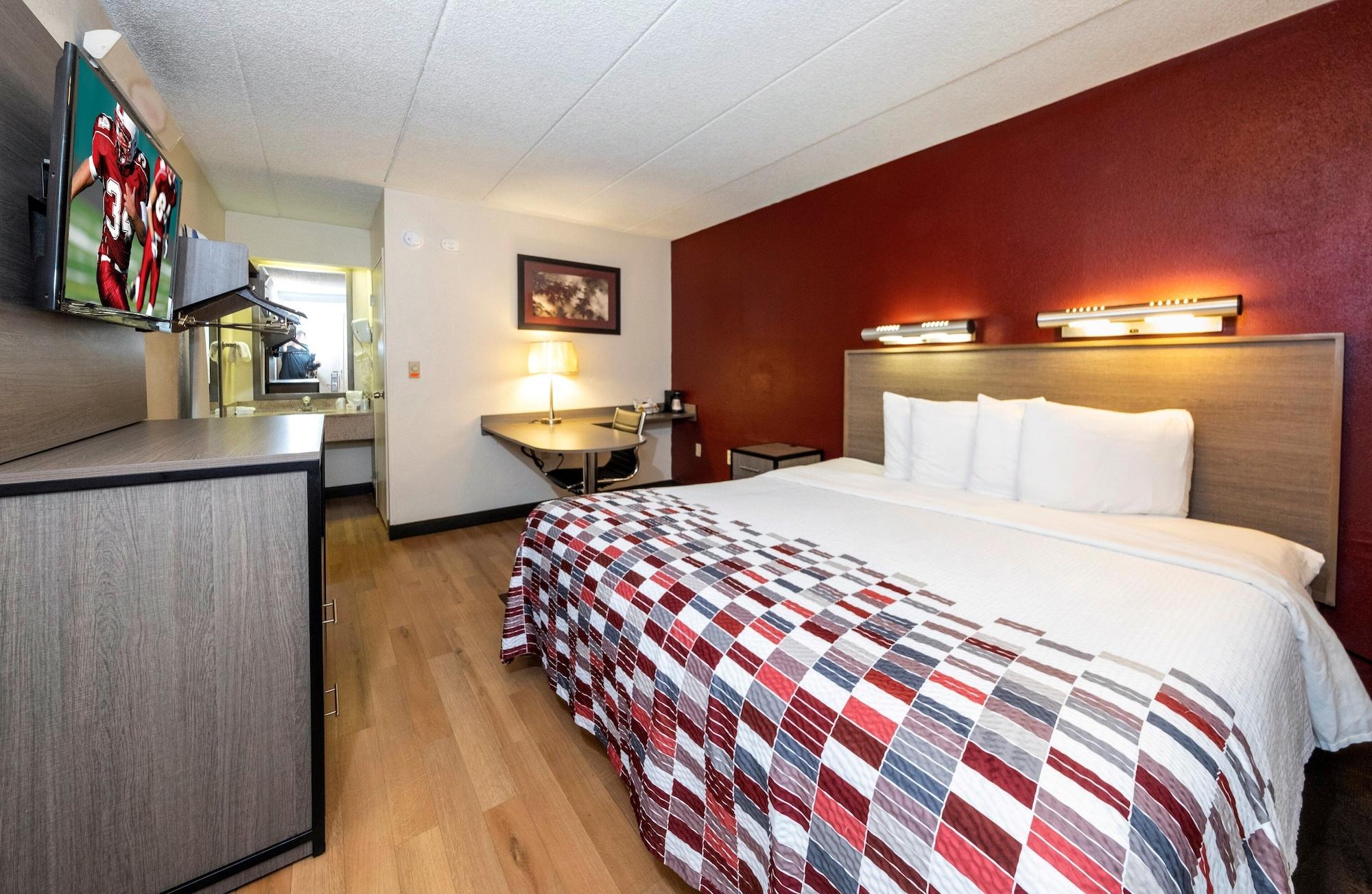 Red Roof Inn Edison Eksteriør billede