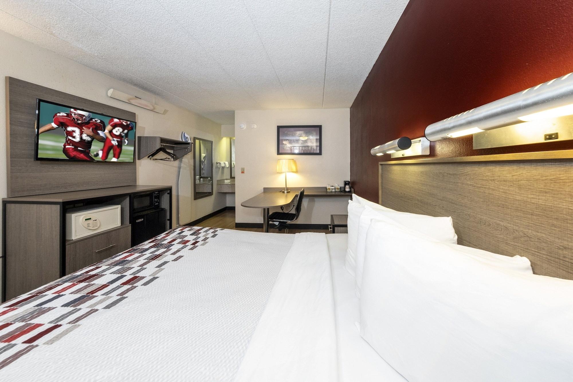 Red Roof Inn Edison Eksteriør billede