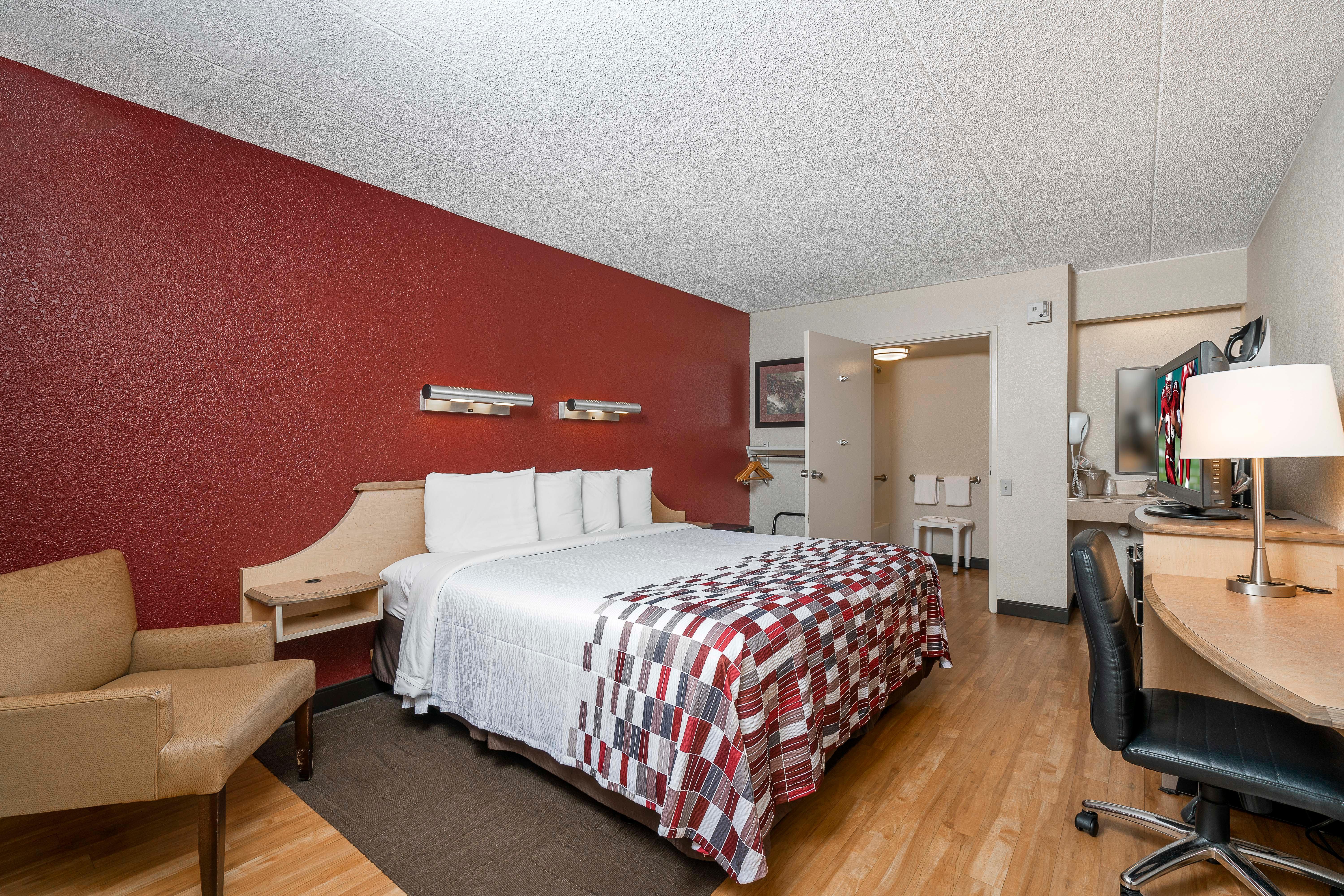 Red Roof Inn Edison Eksteriør billede