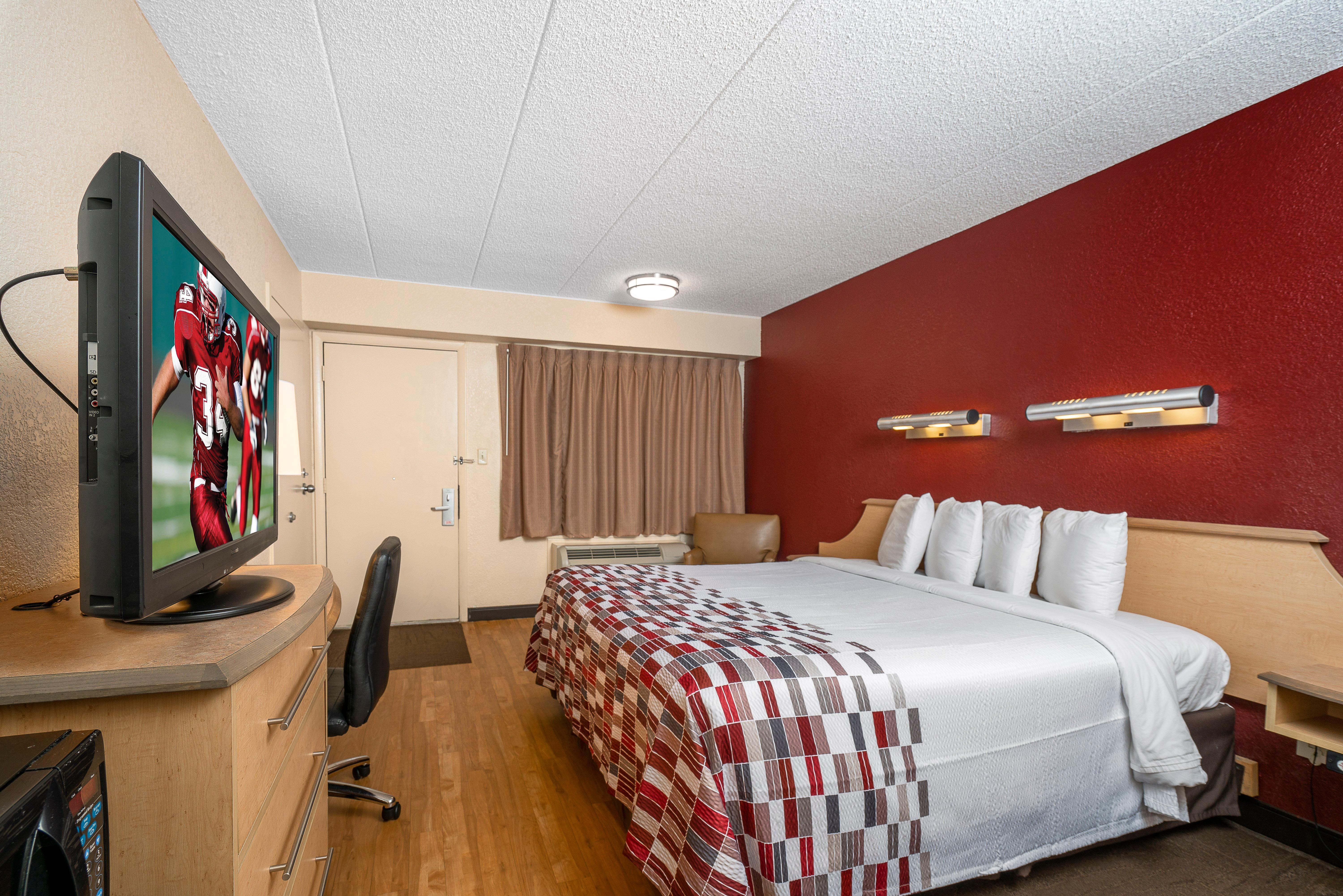 Red Roof Inn Edison Eksteriør billede